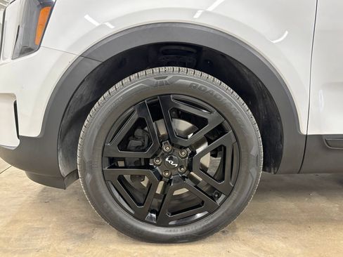 Used 2024 Kia Telluride EX X-Line AWD/4WD image 10