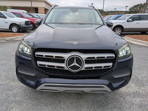 Used 2020 Mercedes-Benz GLS 450 4MATIC image 9