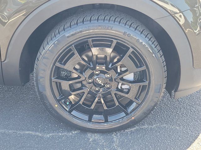 Used 2022 Kia Telluride EX w/ EX Premium Package AWD/4WD image 32