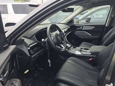 Used 2024 Acura MDX SH-AWD image 16