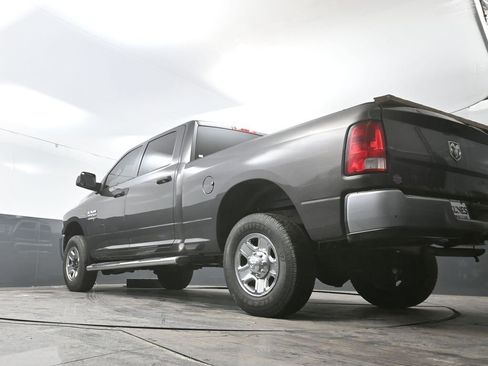 Used 2018 RAM 2500 Tradesman w/ Chrome Appearance Group image 30