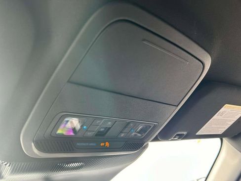 New 2026 Ford Explorer Platinum image 36