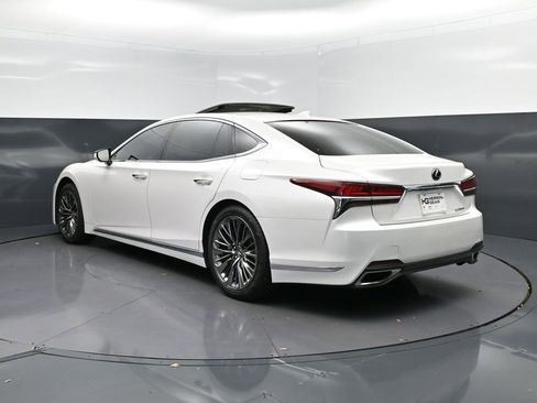 Used 2020 Lexus LS 500 w/ Interior Upgrade Package image 5