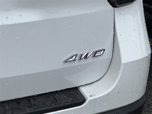 New 2026 Ford Explorer Active w/ Active Comfort Package image 9