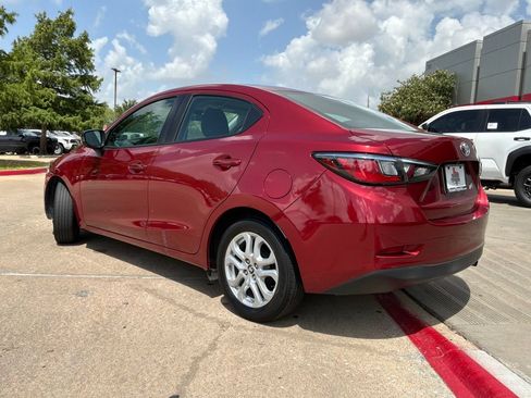 Used 2017 Toyota Yaris iA FWD image 8