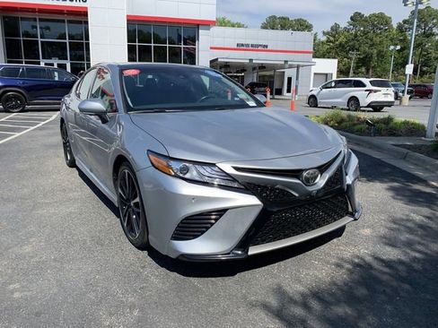 Certified 2018 Toyota Camry XSE w/ Driver Assist Package image 2