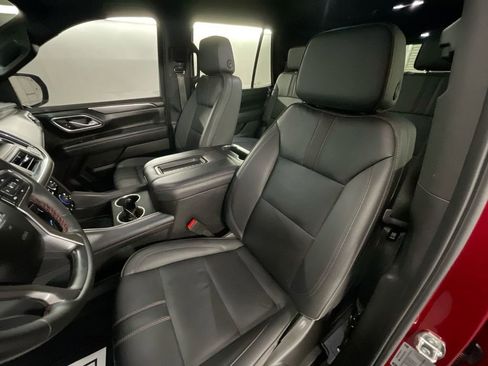 Used 2024 Chevrolet Tahoe RST w/ Luxury Package image 19