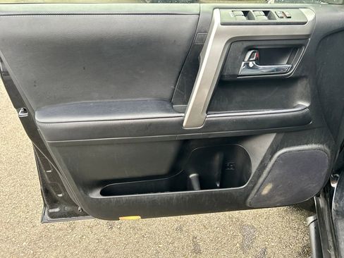 Used 2023 Toyota 4Runner SR5 Premium image 16