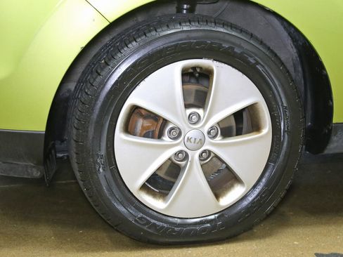 Used 2014 Kia Soul image 18