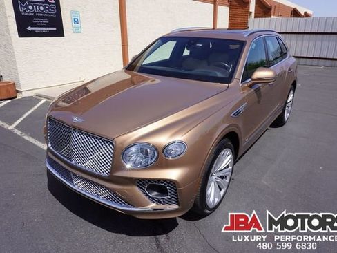 Used 2021 Bentley Bentayga image 36