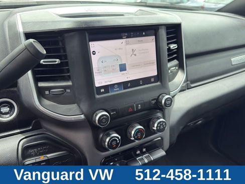Used 2024 RAM 2500 Big Horn AWD/4WD image 18