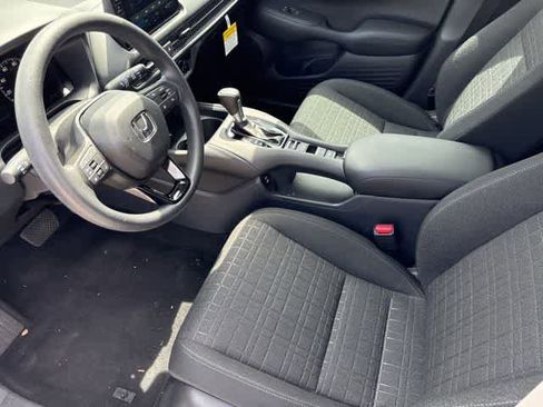 Used 2026 Honda HR-V LX image 9