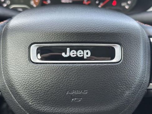 Certified 2022 Jeep Compass Limited w/ Sun and Sound Group image 28