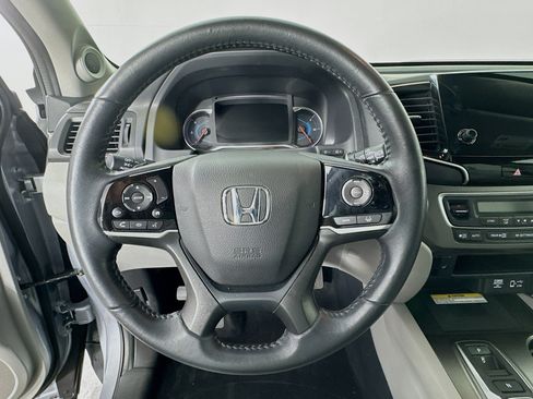 Used 2022 Honda Pilot Special Edition image 11