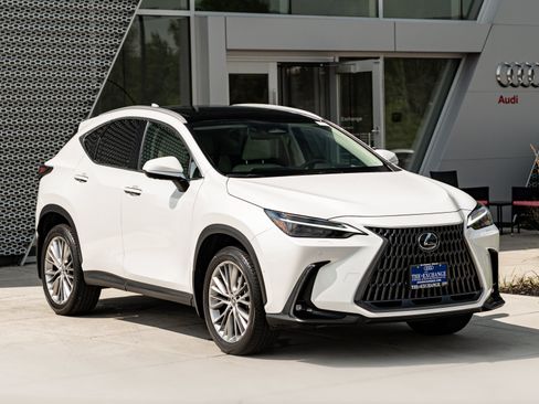 Used 2025 Lexus NX 350h AWD w/ Accessory Package (2T) image 2
