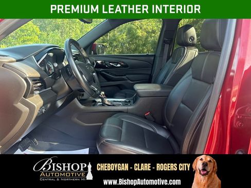 Used 2023 Chevrolet Traverse RS w/ LPO, Floor Liner Package AWD/4WD image 6