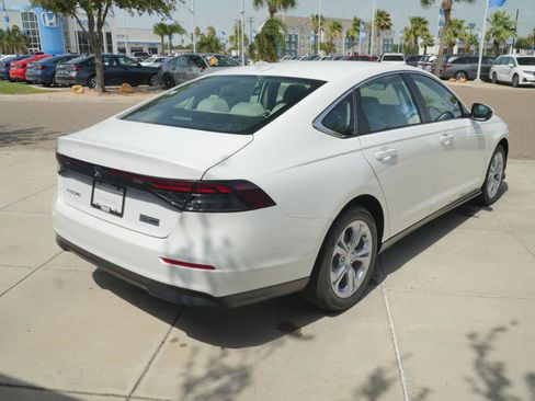 New 2026 Honda Accord LX image 5