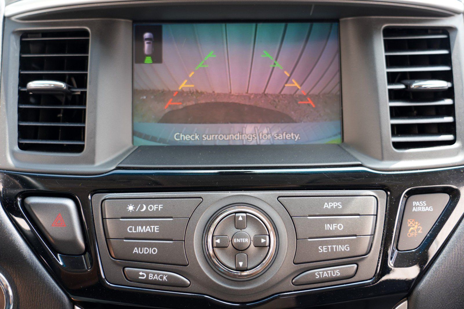 Used 2017 Nissan Pathfinder SV FWD image 25
