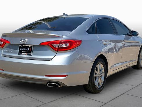 Used 2015 Hyundai Sonata SE FWD image 13