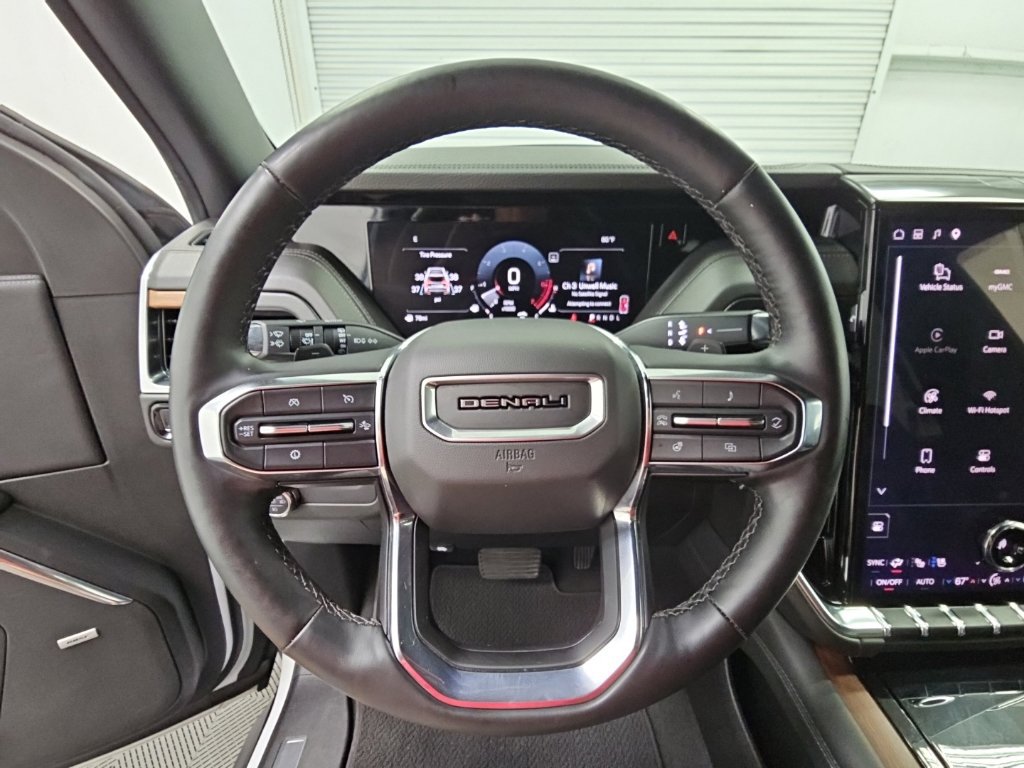 Certified 2025 GMC Yukon Denali RWD image 24