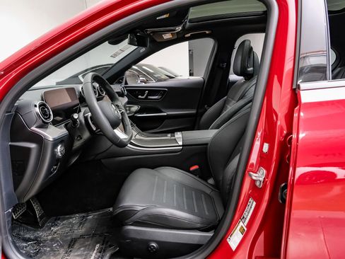 Used 2024 Mercedes-Benz C 300 C 300 image 4