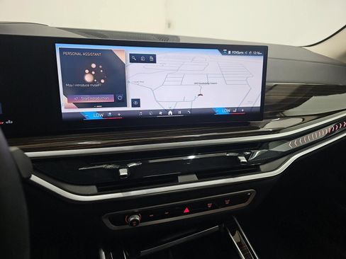 Certified 2026 BMW X7 xDrive40i AWD/4WD image 11