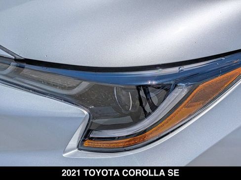 Used 2021 Toyota Corolla SE w/ Carpet Mat Package (TMS) FWD image 10