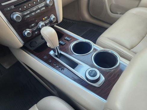 Used 2014 Nissan Pathfinder SL w/ SL Tech Package image 26