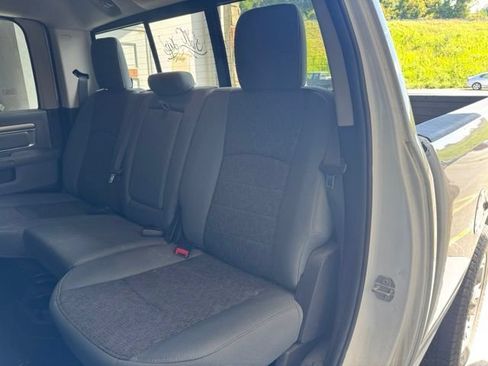 Used 2017 RAM 1500 Big Horn AWD/4WD image 19