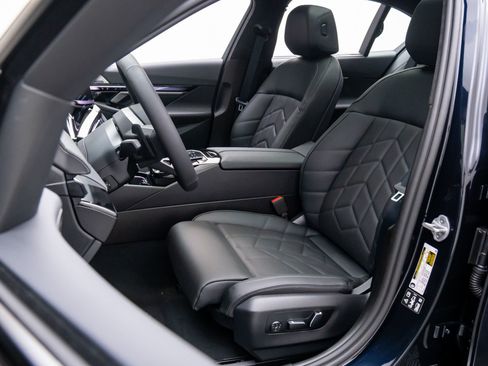 New 2026 BMW 530i xDrive 530i xDrive w/ M Sport Package image 17