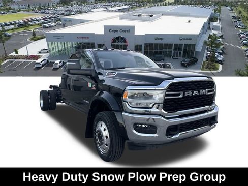 Used 2023 RAM 5500 SLT w/ Quick Order Package 2YG SLT AWD/4WD image 10