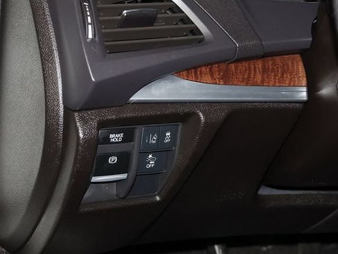 Used 2017 Acura MDX SH-AWD w/ Technology Package image 26