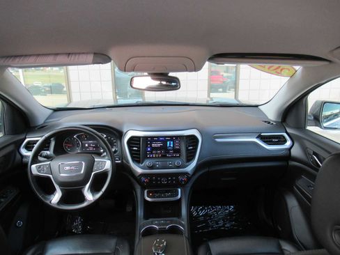 Used 2023 GMC Acadia SLT image 42