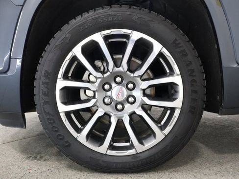 Used 2020 GMC Acadia Denali w/ Denali Ultimate Package image 5