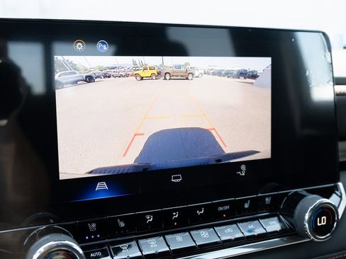 New 2025 Chevrolet Colorado Z71 w/ Z71 Convenience Package 2 image 4