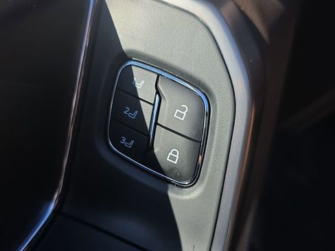 Used 2024 Ford F150 King Ranch w/ FX4 Off-Road Package image 25