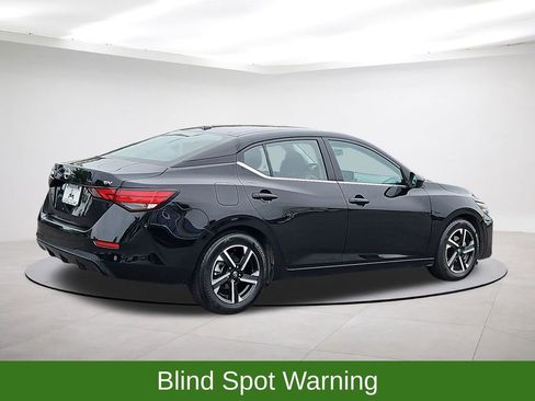 Used 2024 Nissan Sentra SV FWD image 7