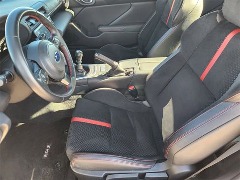 Used 2023 Subaru BRZ Limited w/ Popular Package #2 image 13