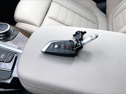 Used 2020 BMW X3 sDrive30i w/ Driving Assistance Package RWD image 14