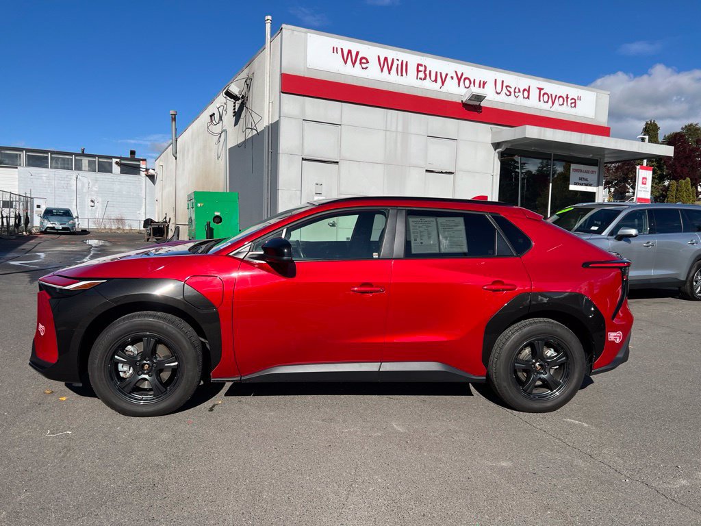 Used 2023 Toyota bZ4X AWD w/ Weather Package image 7