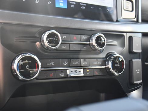 New 2025 Ford F150 XLT w/ Equipment Group 302A MID image 27