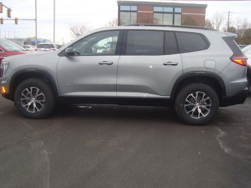 New 2026 GMC Acadia AT4 w/ Luxury Package image 7