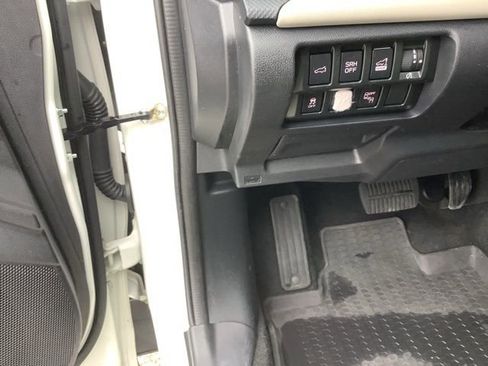 Used 2022 Subaru Forester Limited image 24