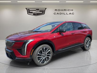 Used 2025 Cadillac Optiq Sport 2 w/ LPO, Floor Liner Package