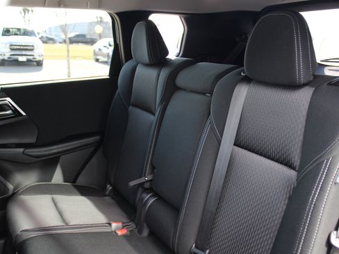 Used 2022 Mitsubishi Outlander ES AWD/4WD image 31