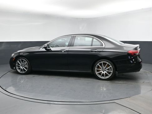 Used 2021 Mercedes-Benz E 450 4MATIC Sedan w/ Premium Package image 4