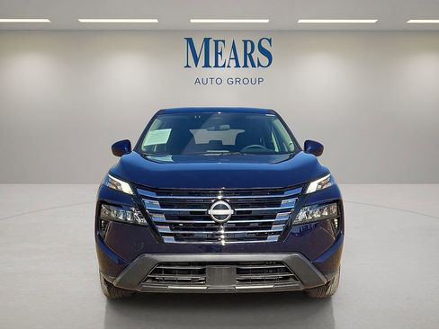 Used 2026 Nissan Rogue SV image 8