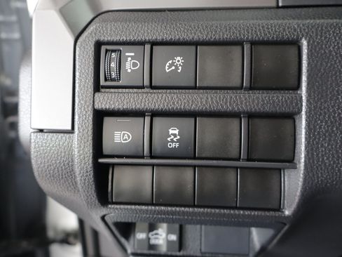 Used 2024 Toyota Tacoma TRD Off-Road AWD/4WD image 17