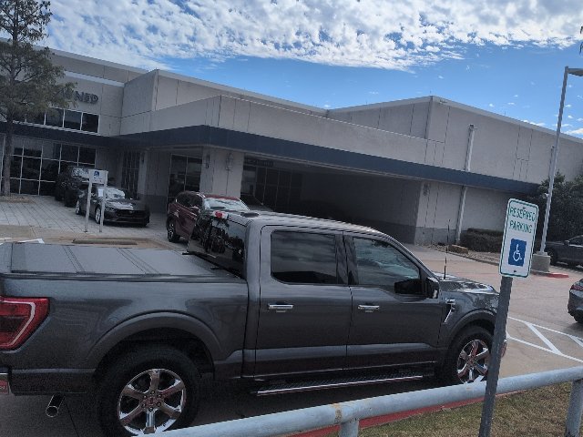 Used 2023 Ford F150 XLT w/ Equipment Group 302A High RWD image 5