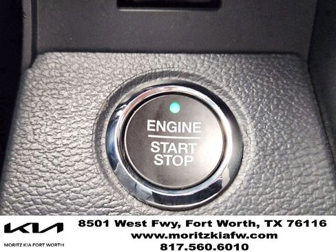 Used 2022 Ford F250 Lariat w/ Black Appearance Package AWD/4WD image 20